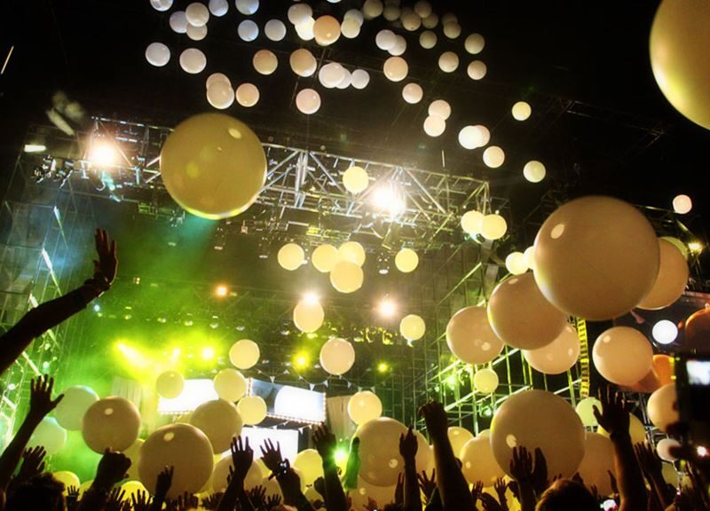 Sónar 2012 в Барселоне – Ваш путеводитель по самому популярному фестивалю электронной музыки в этом году!