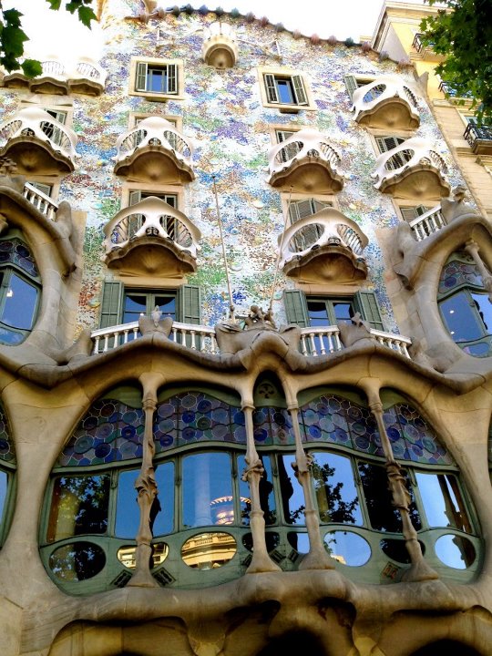 Casa Battló, Gaudí Architecture, Barcelona