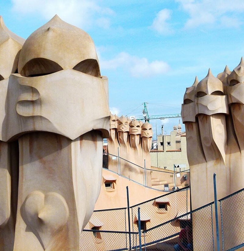 Дом Мила: взгляд Антонио Гауди