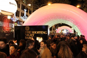 Passeig de Gracia, Shopping Night BCN [Photo via Barcelona Shopping Night Official Facebook Page]