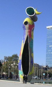 Парк Миро Женщина и птица Барселона