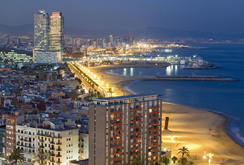 Barceloneta bei Nacht