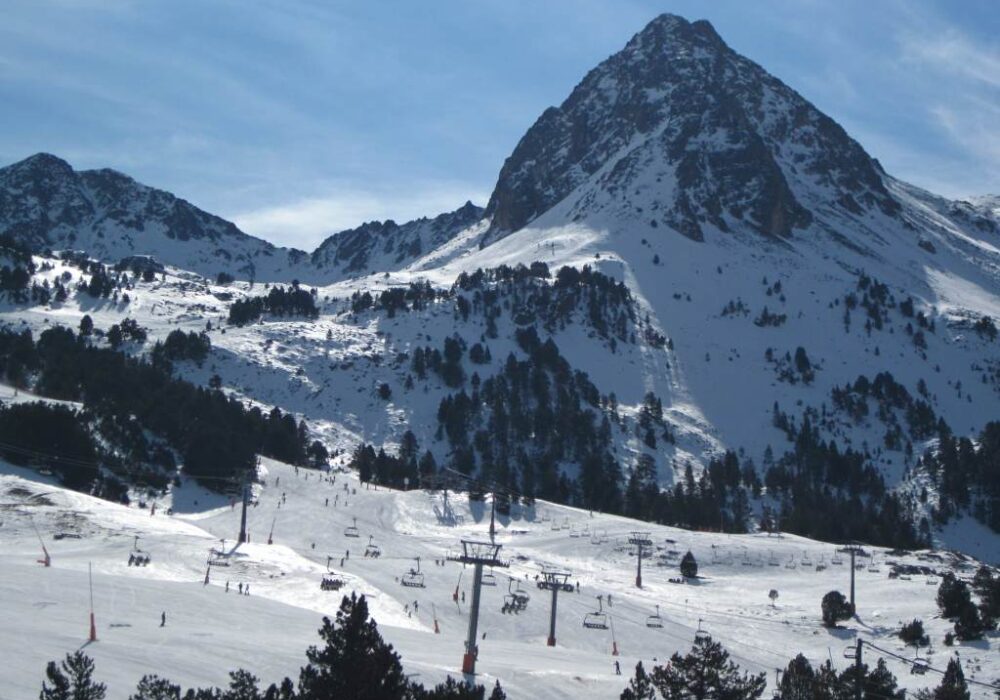 Guía de Andorra: Esquí, actividades y alojamiento