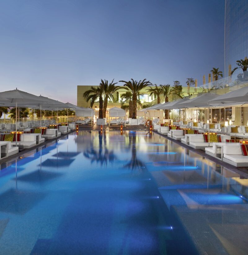 De 5 beste strandclubs in Barcelona