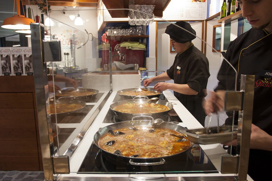 Gustos Barcelona Paella