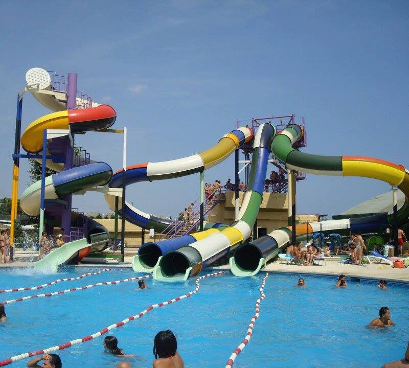 Топ 6 аквапарков возле Барселоны