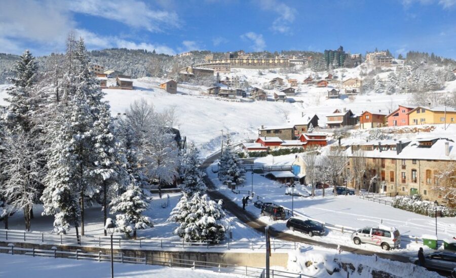 La station de ski La Molina près de Barcelone