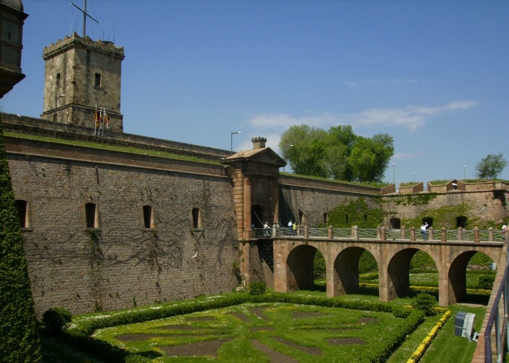 Castell de Montjuïc: een verbluffend beeld van het verleden, het heden en de toekomst