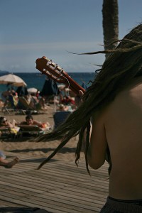 Strandmuziek in Barcelona