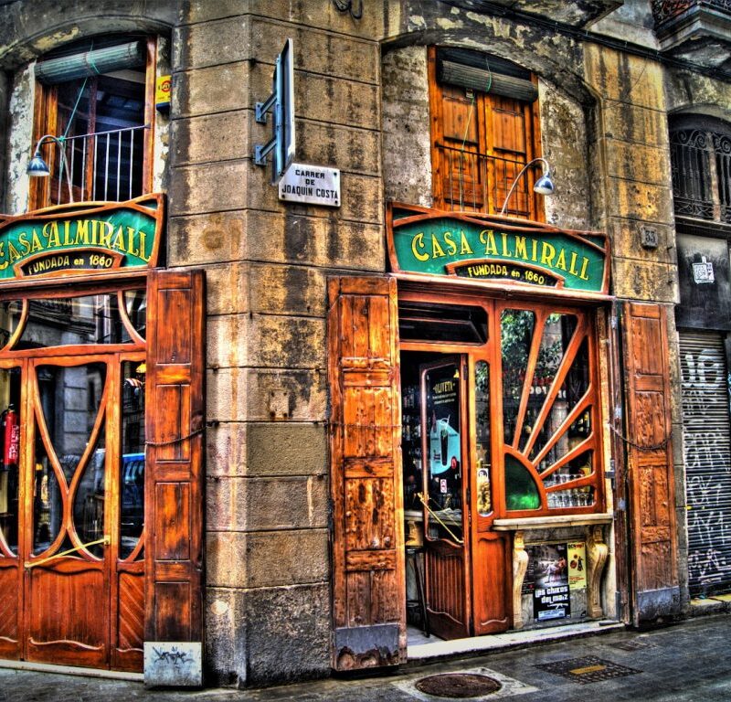 Los mejores 5 bares en El Raval