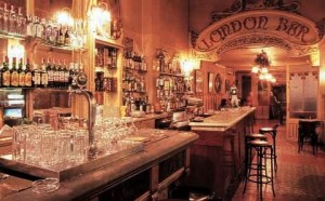 London Bar in Barcelona