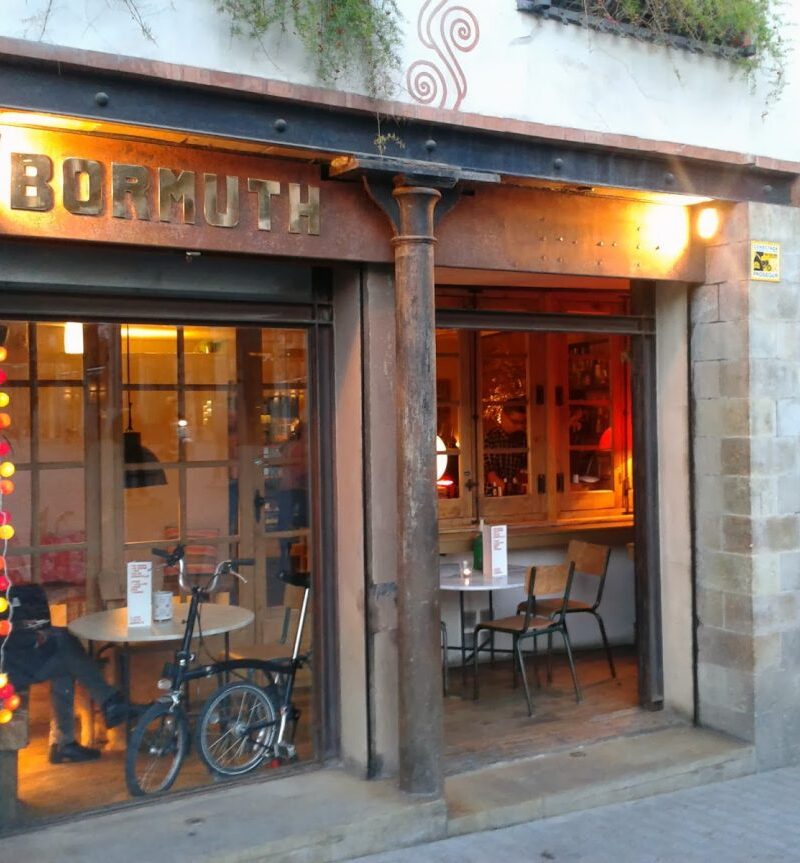 10 недорогих тапас-баров в Барселоне