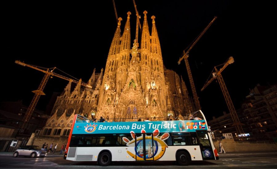 Visite en bus à arrêts multiples à Barcelone