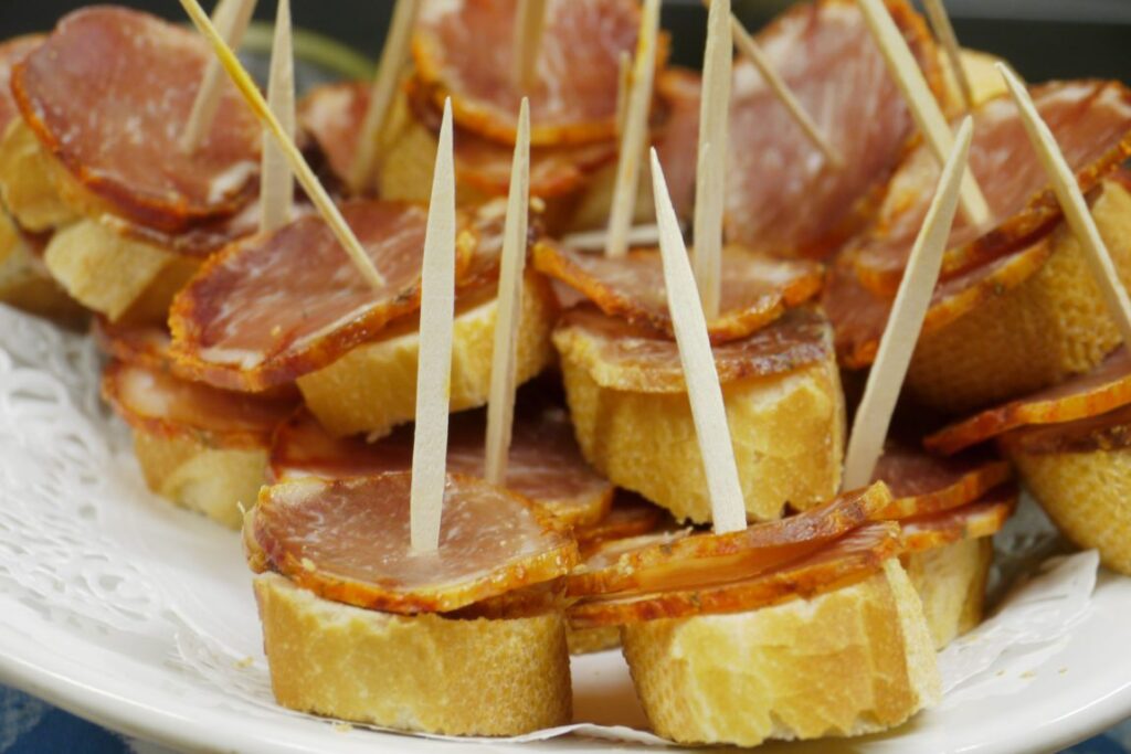 Overheerlijke Pintxos op Carrer Blai