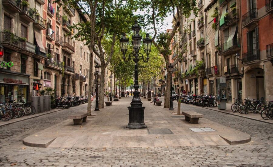 A Guide to the Neighbourhoods of Barcelona