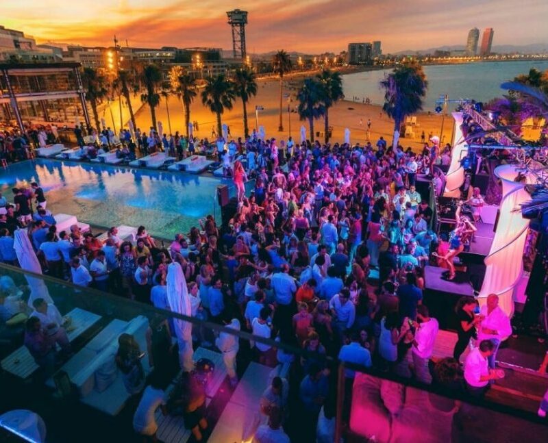 Лучшие летние вечеринки и фестивали Барселоны 2019
