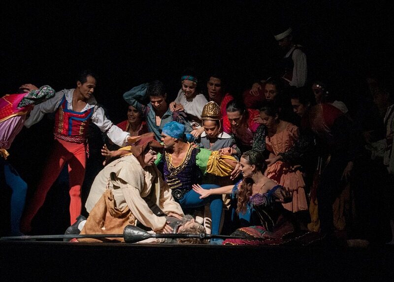 Фестиваль Grec 2022: Празднование искусства в Барселоне