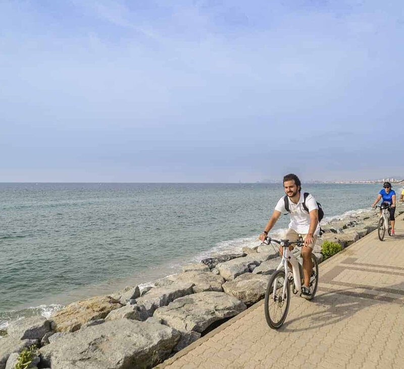 Barcelona Tours en Bicileta y Alquiler: Principales Empresas y Rutas