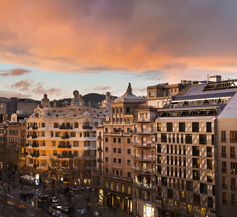 Краткое руководство по Эшампле в Барселоне