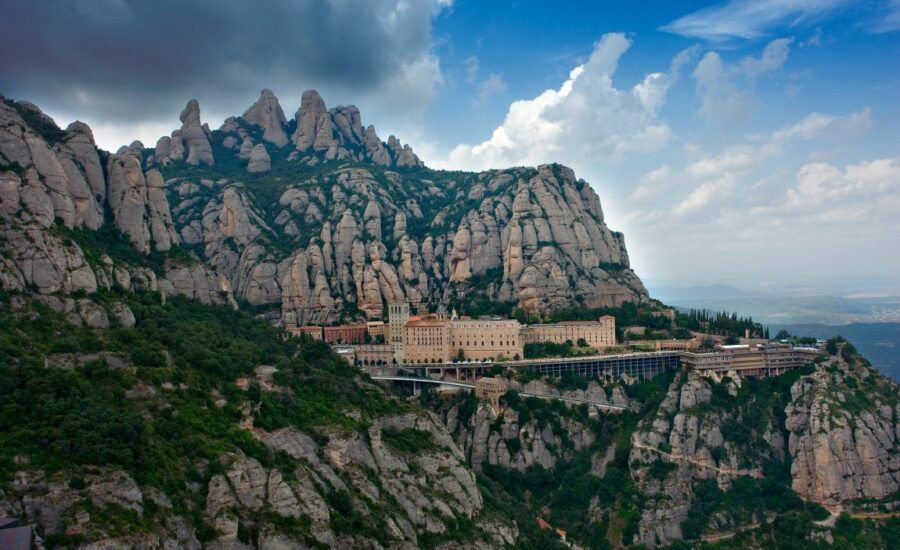 Wissenswertes über die Abtei Montserrat in Barcelona