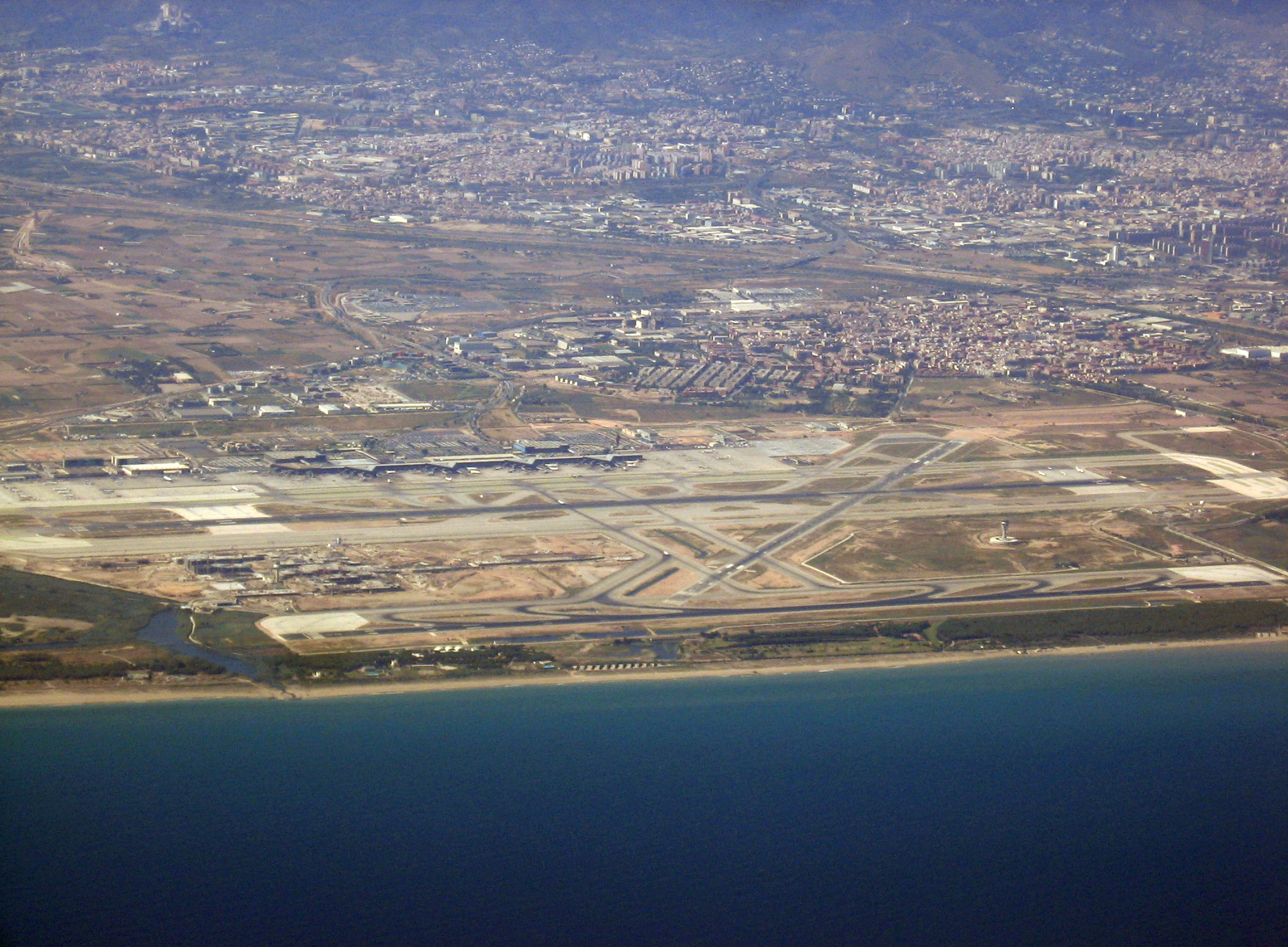 el prat airport