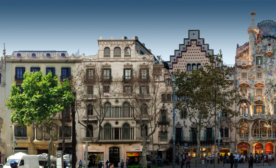 Passeig de Gràcia in Barcelona: Gebäude und Geschichte