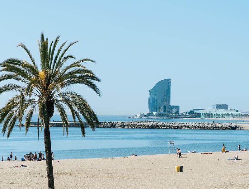 巴塞罗那的邻里信息：发现Barceloneta
