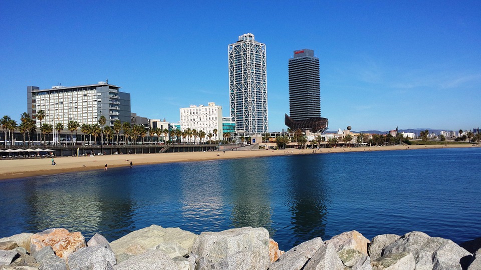 rocks barceloneta