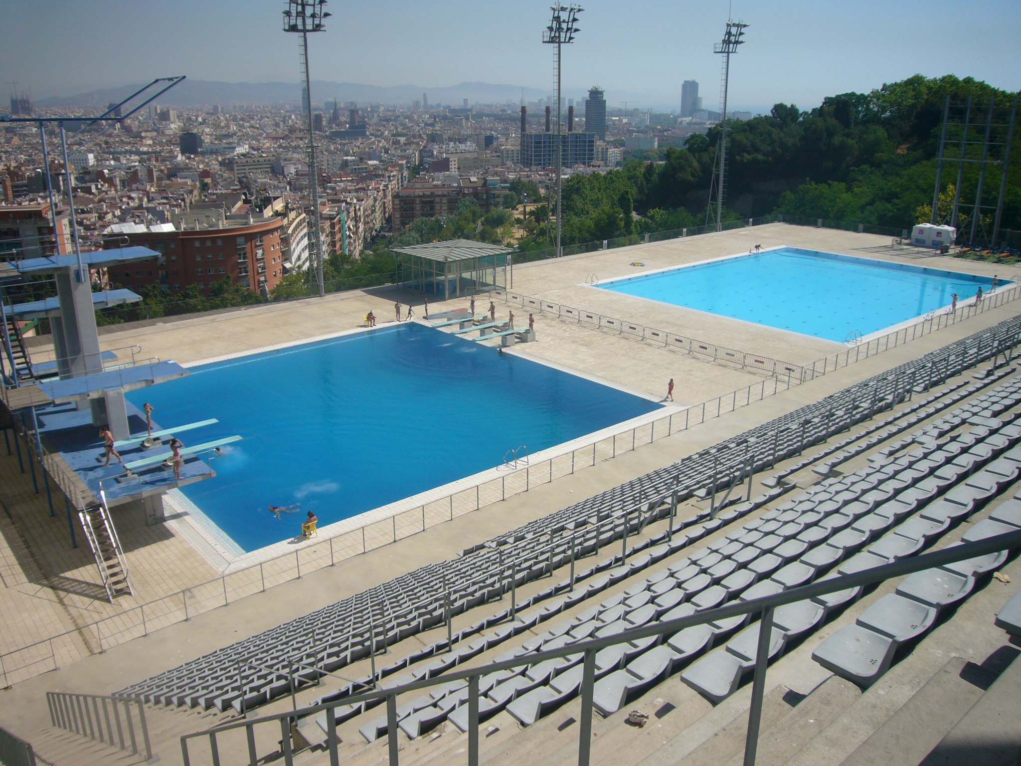 Centre Esportiu Municipal Piscina de Salts de Montjuïc (CEM) – Montjuïc