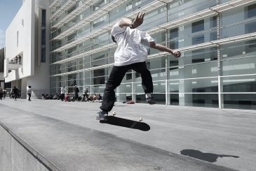 skateboarding macba