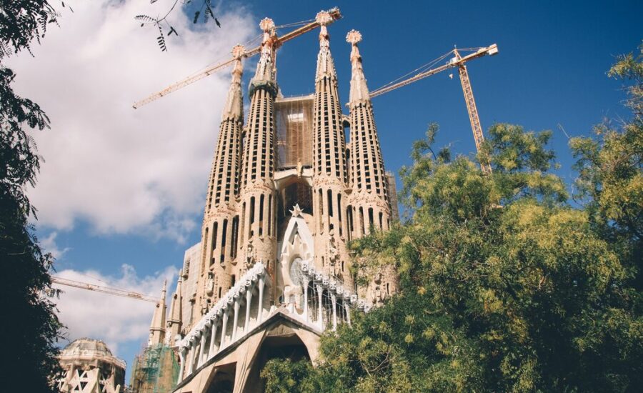 Barcelona Buurt Gids: Ontdek Sagrada Familia