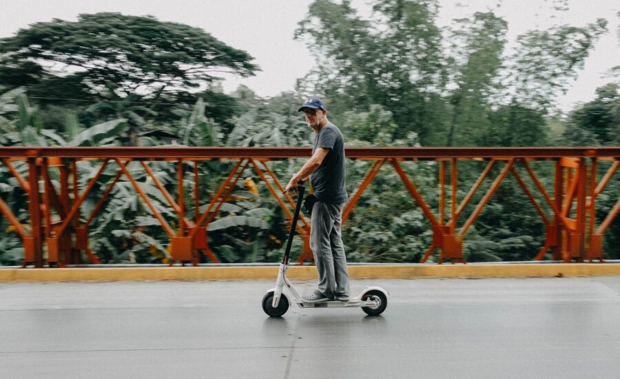 Guía Definitiva para Alquilar un Patinete Eléctrico en Barcelona