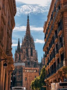 cathedral barcelona valentines pexels 