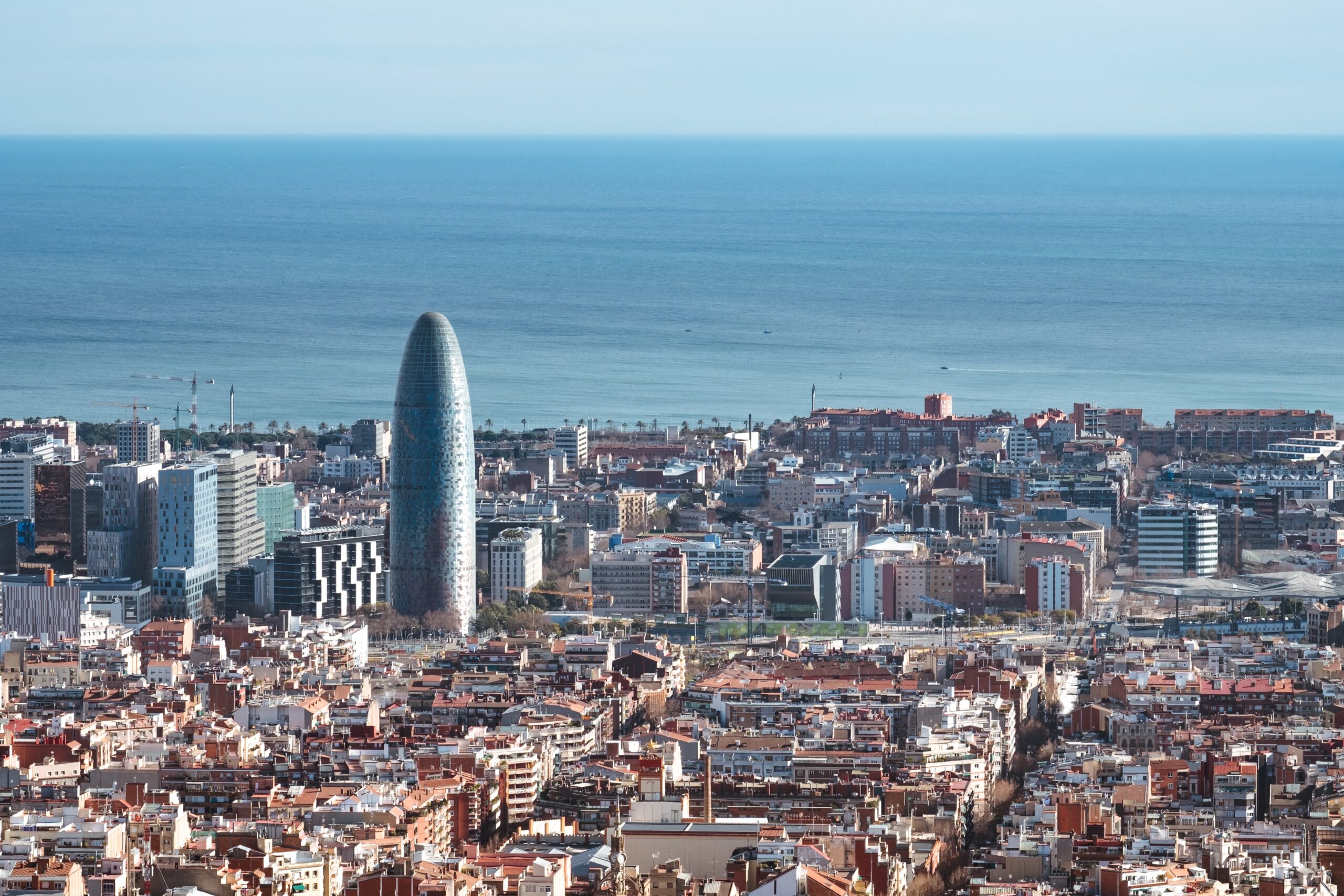 Entdecken Sie den Mirador torre Glòries – 360º Blick auf Barcelona