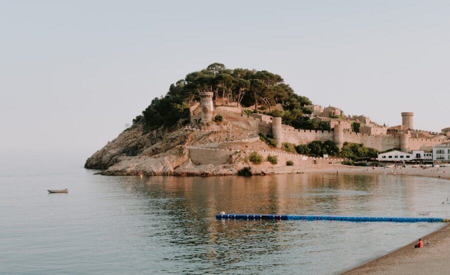 Explora los Mejores Viajes de Un Día desde Barcelona en Tren