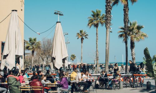 Barcelona’s Top Beach Bars for the Summer