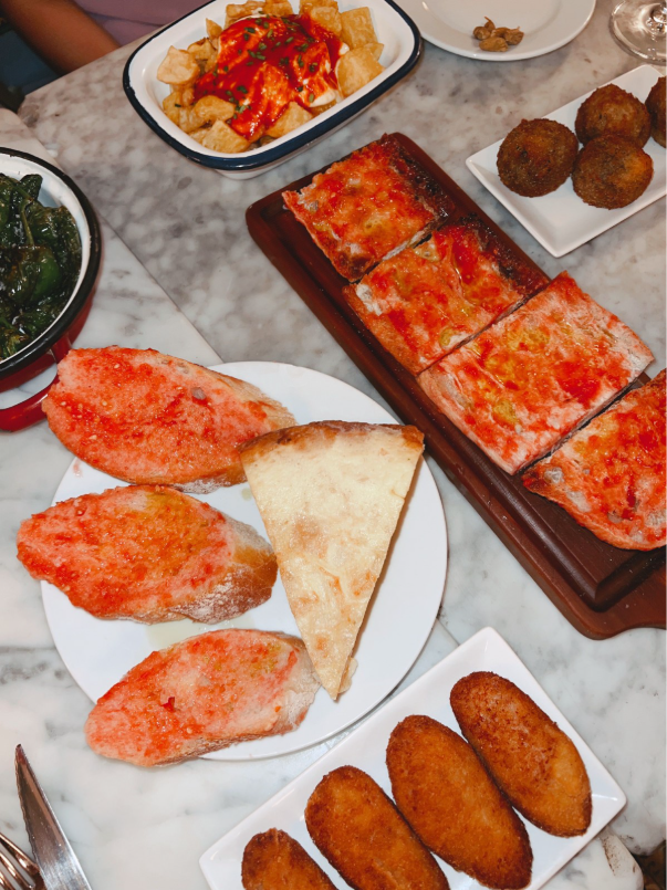 Traditional menú del día at Elisabets Restaurant in central Barcelona, near La Rambla.